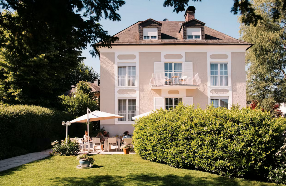 Little Guest House (3 Stars)