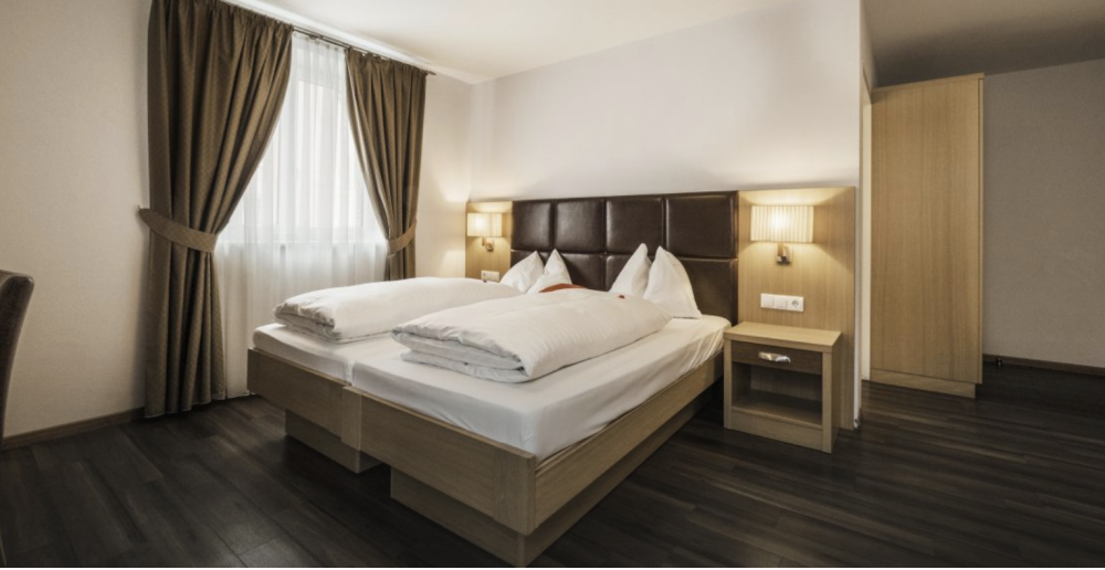 Hotel Flair*** (3 Stars)